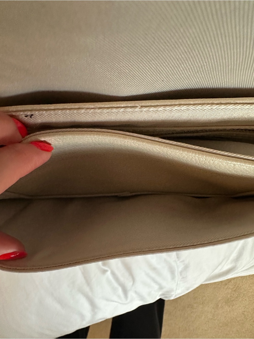 Cream Crossbody Bag - Picture 5 of 6